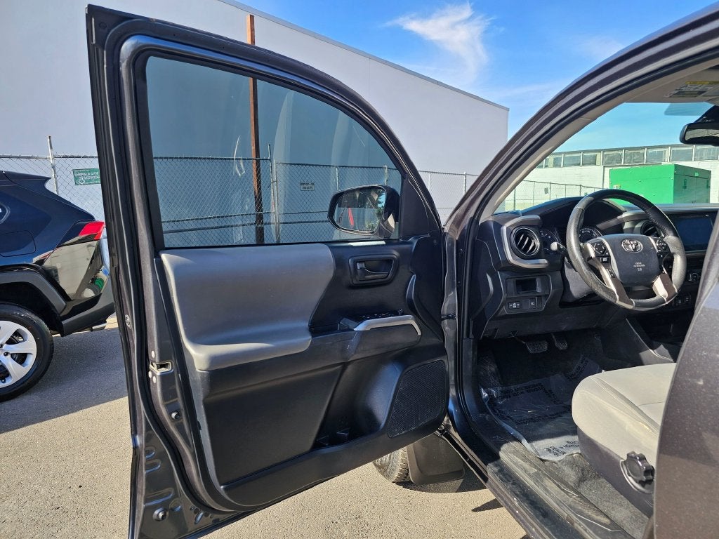 2019 Toyota Tacoma SR5 V6