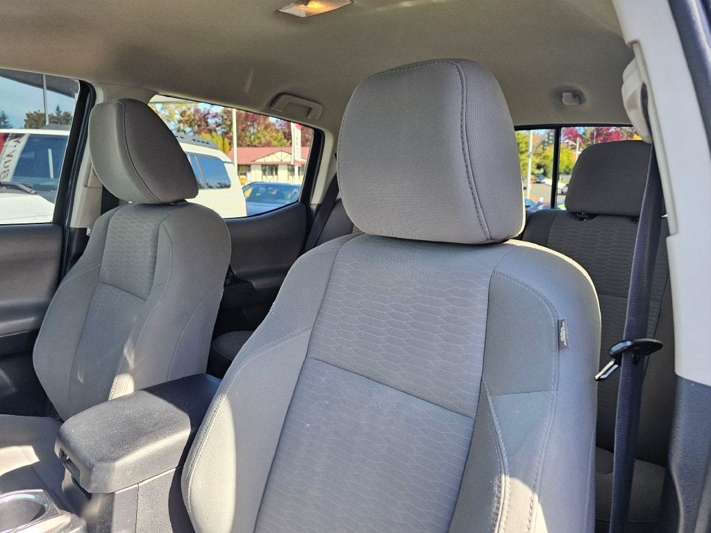 2019 Toyota Tacoma SR5 V6