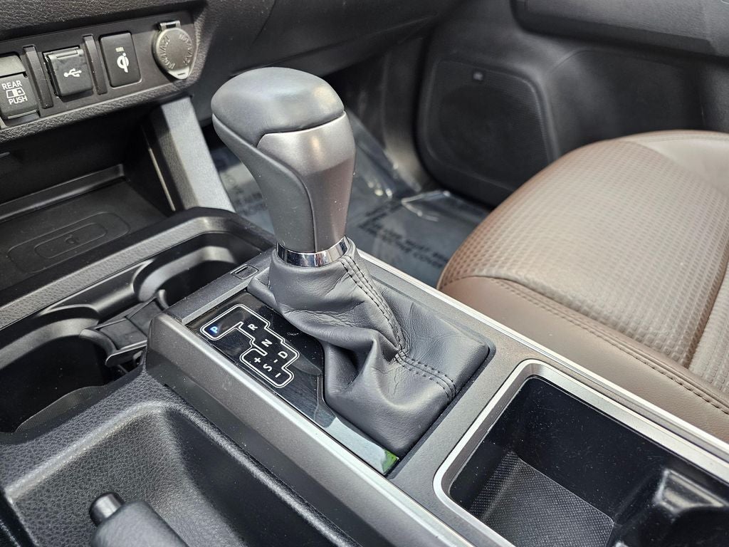 2023 Toyota Tacoma Limited V6