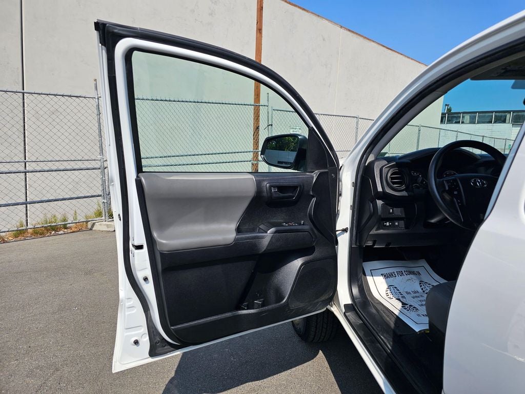 2022 Toyota Tacoma SR