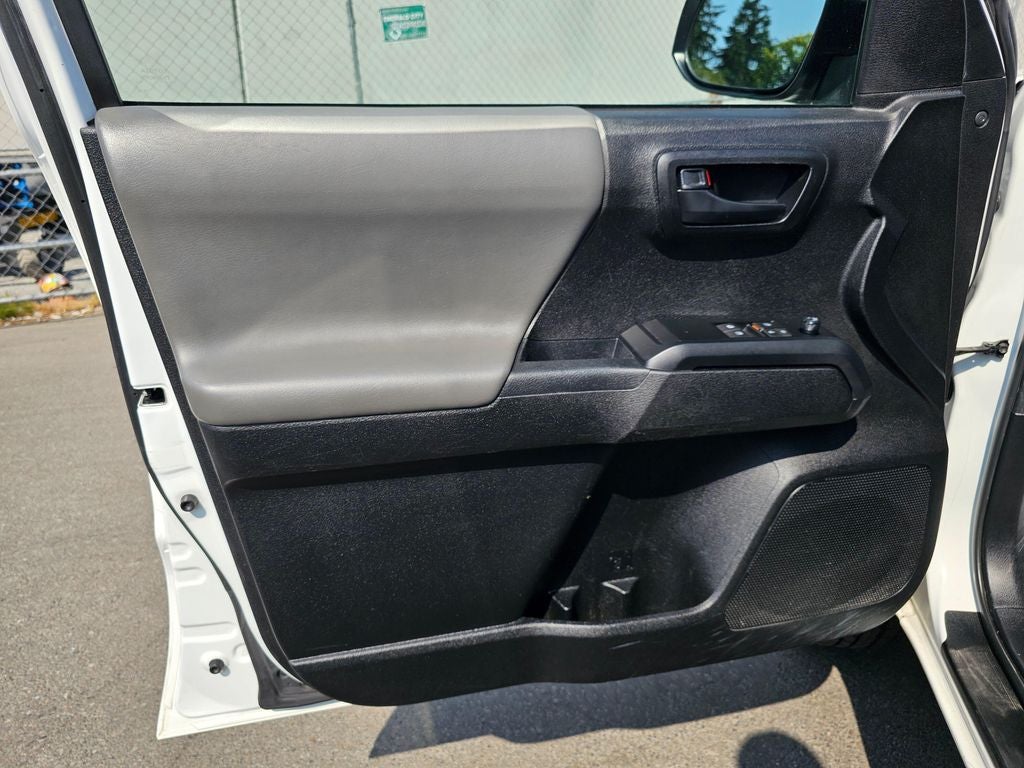 2022 Toyota Tacoma SR