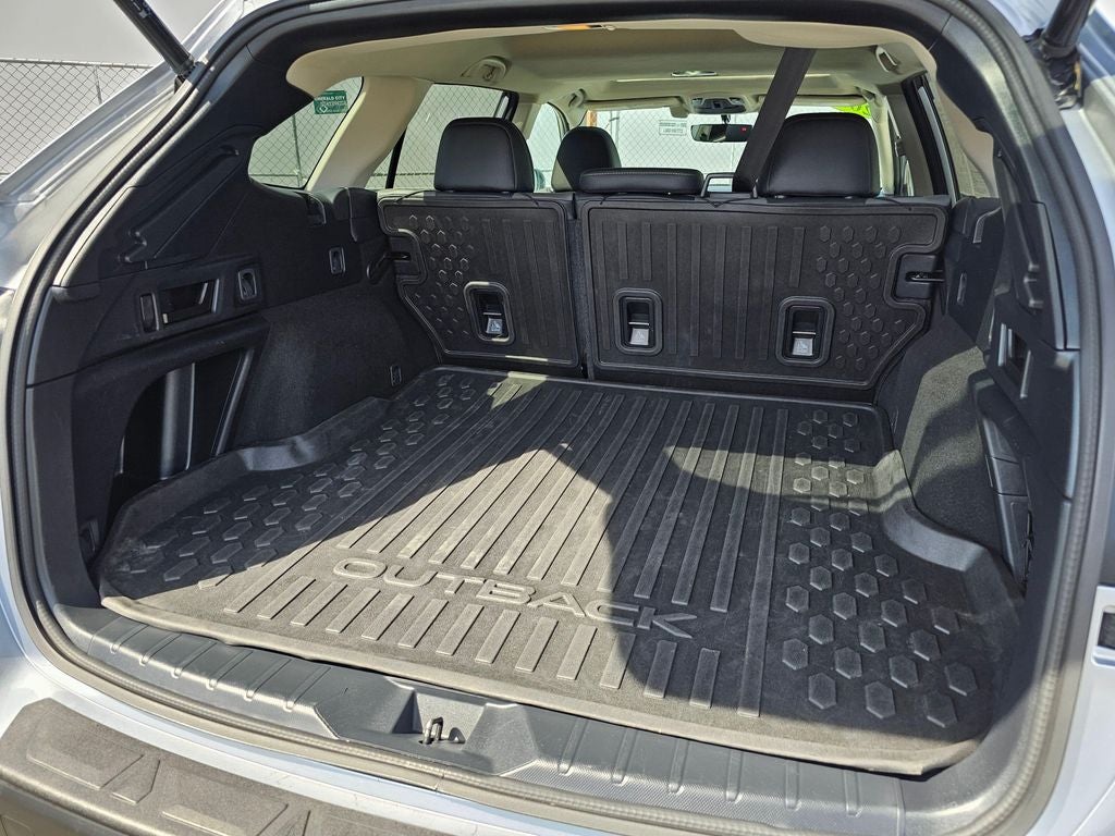 2020 Subaru Outback Onyx Edition XT