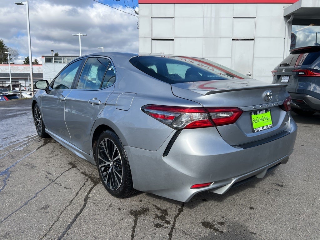 2018 Toyota Camry SE