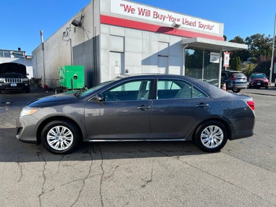 2014 Toyota Camry Hybrid LE