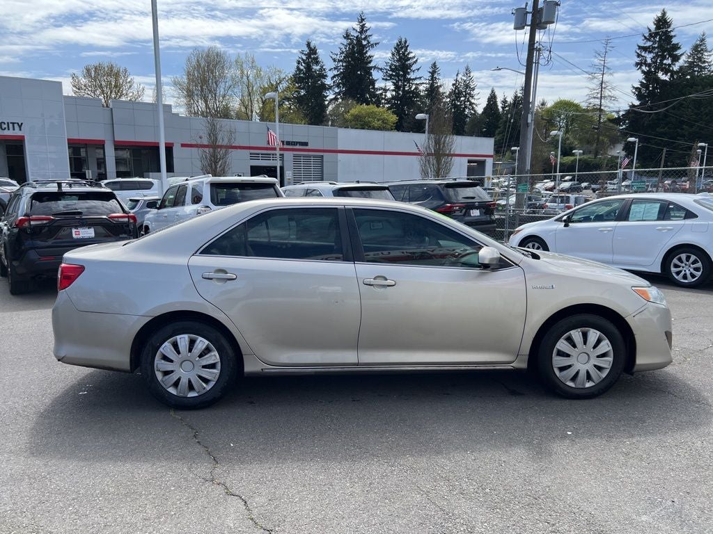 2014 Toyota Camry Hybrid LE
