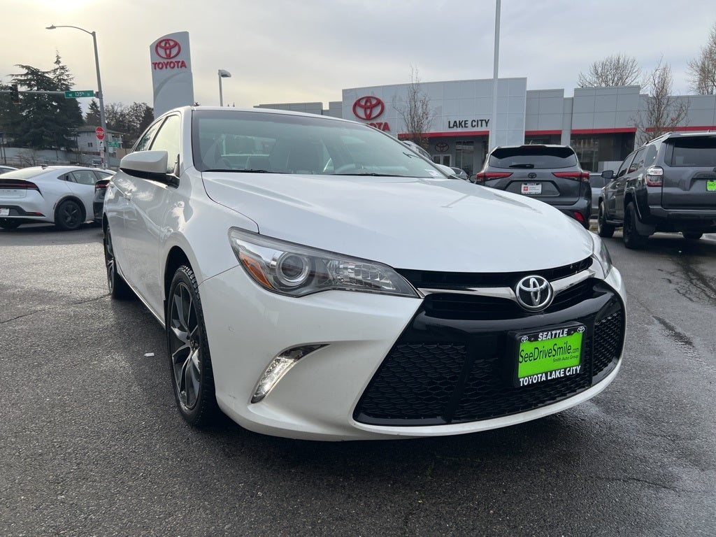 2015 Toyota Camry XSE