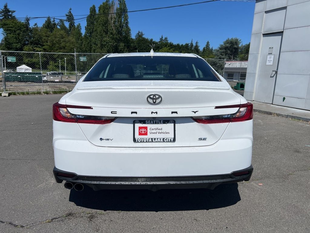 2025 Toyota Camry SE