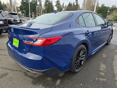 2025 Toyota Camry SE Hybrid