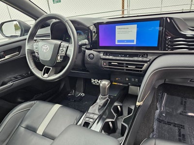 2025 Toyota Camry SE HYBRID-AWD
