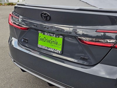 2025 Toyota Camry SE HYBRID-AWD