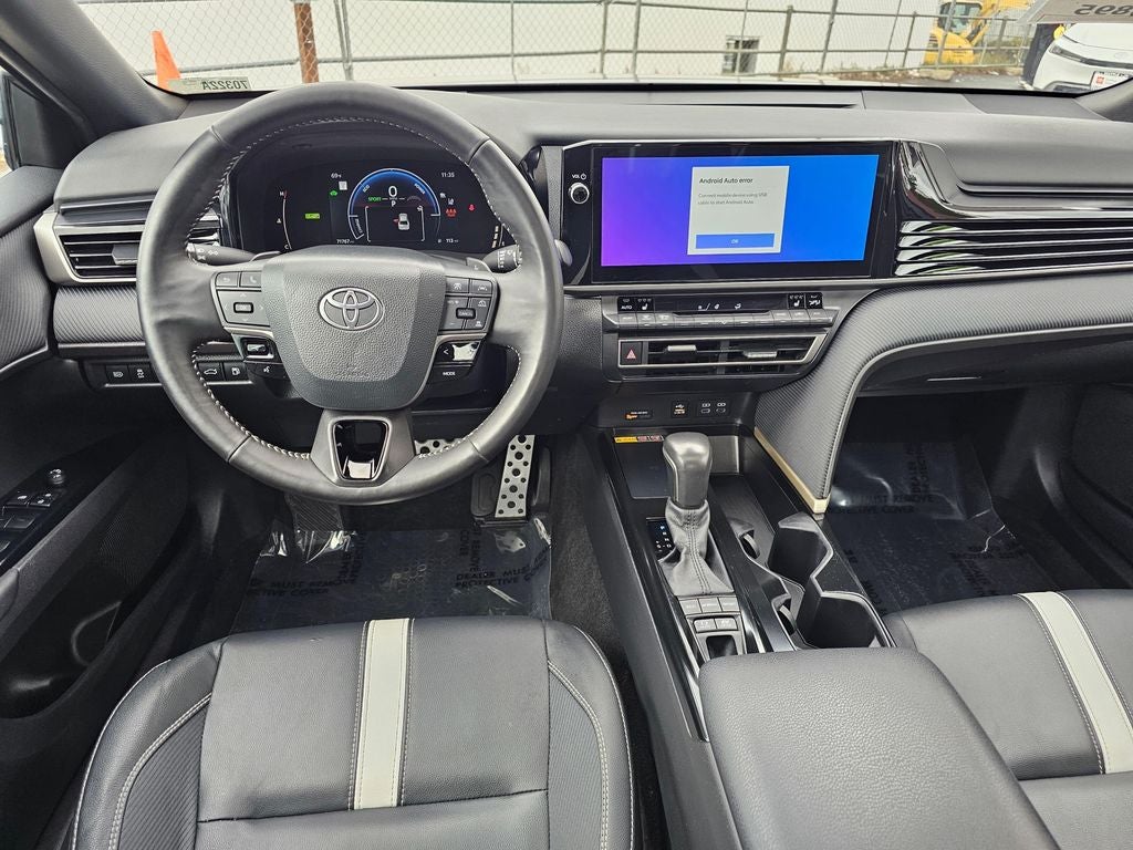 2025 Toyota Camry SE HYBRID-AWD