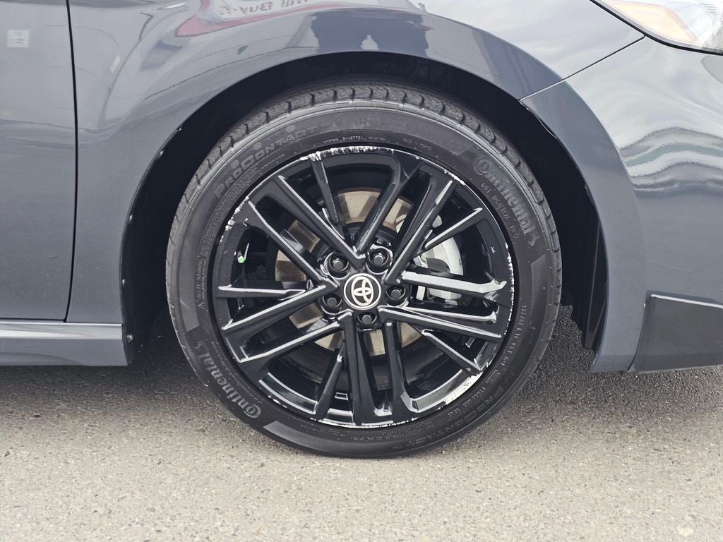 2025 Toyota Camry SE HYBRID-AWD
