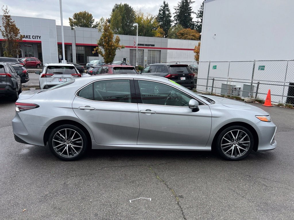 2021 Toyota Camry XLE -AWD