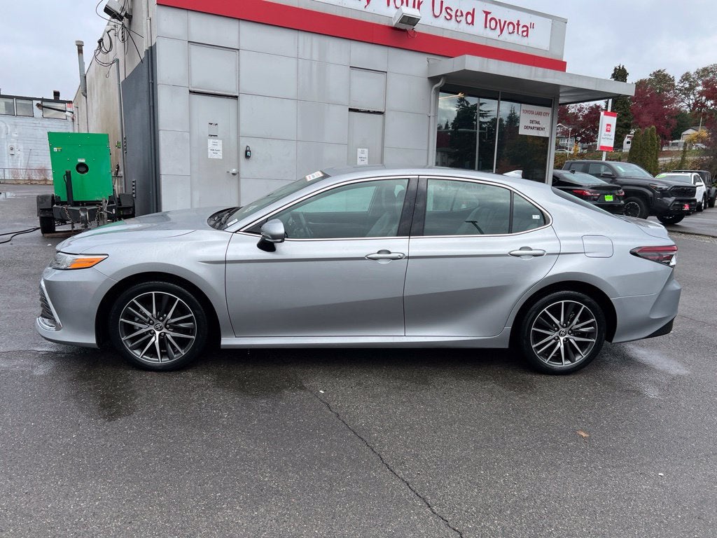 2021 Toyota Camry XLE -AWD
