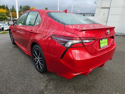 2024 Toyota Camry SE