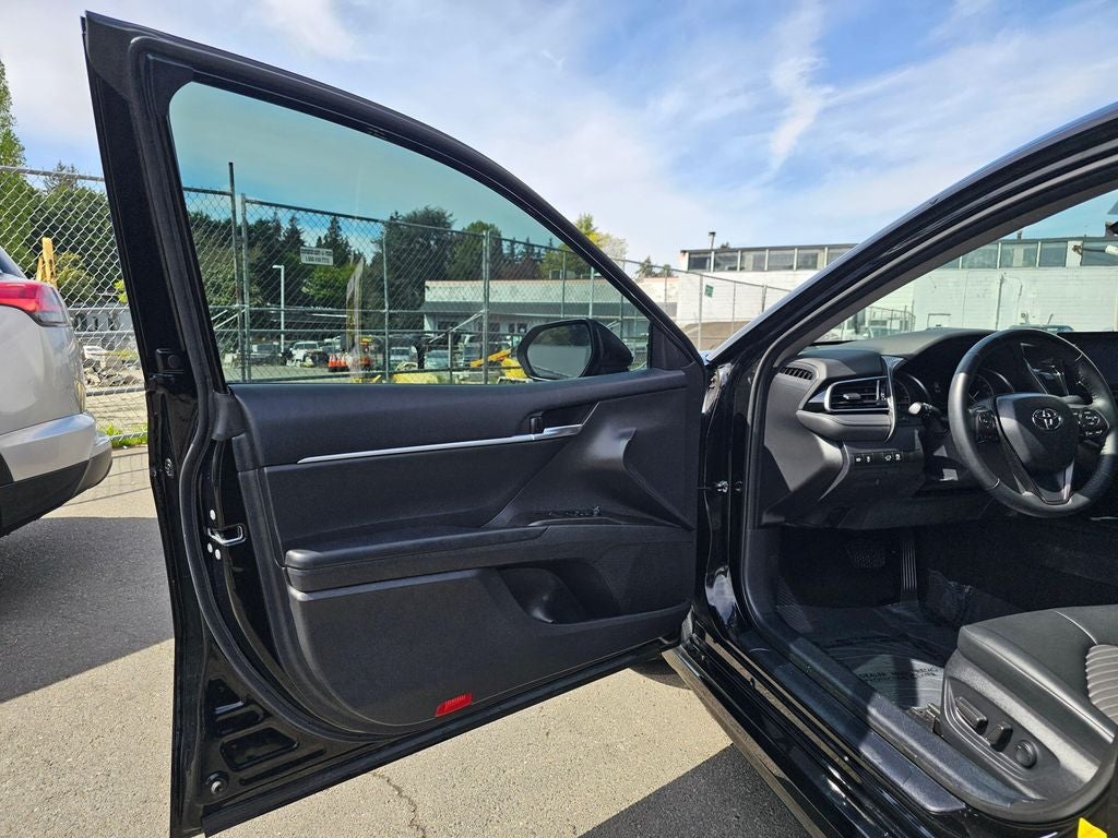 2023 Toyota Camry SE Nightshade