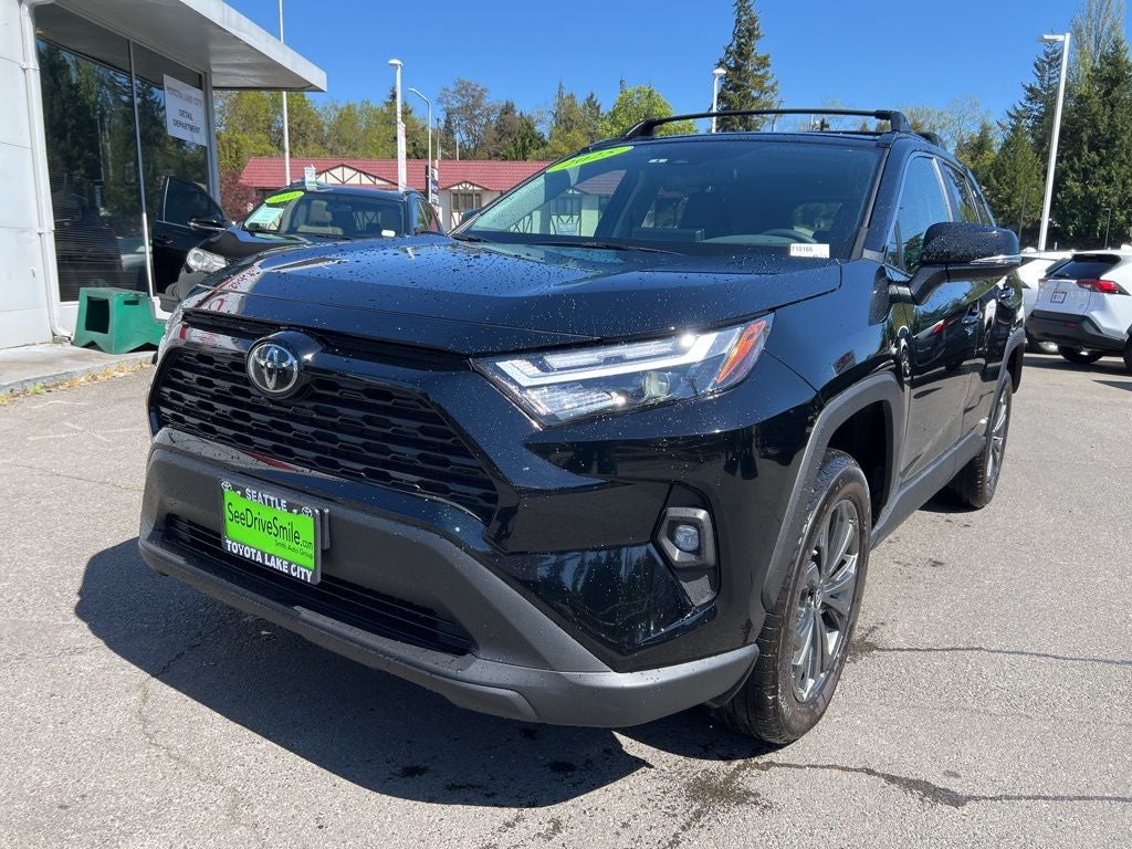 2025 Toyota RAV4 Hybrid XLE Premium