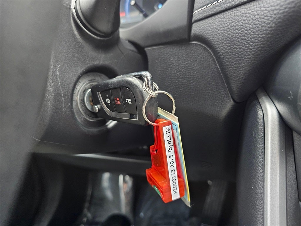 2025 Toyota RAV4 Hybrid LE AWD