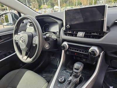 2025 Toyota RAV4 Hybrid LE
