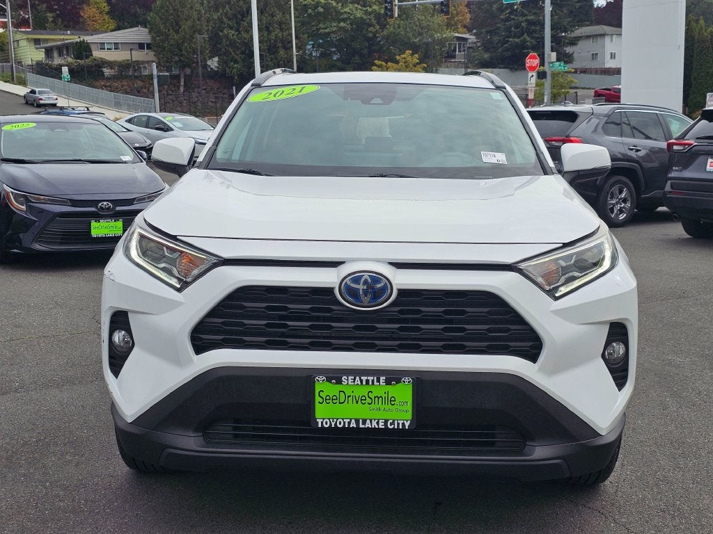 2021 Toyota RAV4 Hybrid XLE
