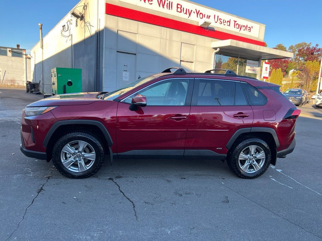 2025 Toyota RAV4 Hybrid XLE