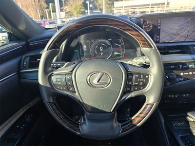 2020 Lexus ES 300h