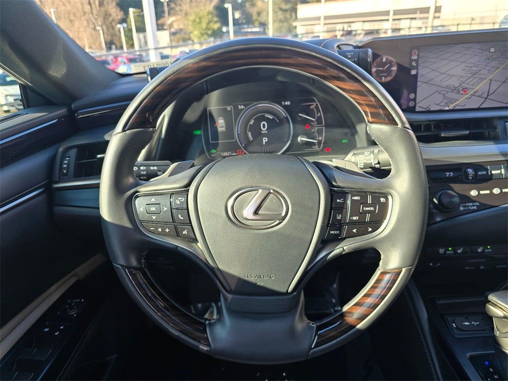 2020 Lexus ES 300h