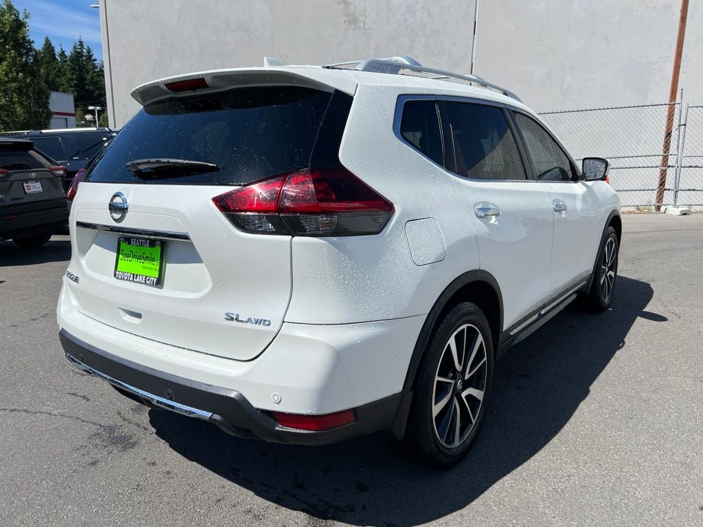 2020 Nissan Rogue SL