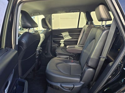 2025 Toyota Grand Highlander XLE -AWD