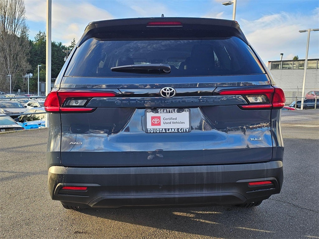 2025 Toyota Grand Highlander XLE -AWD