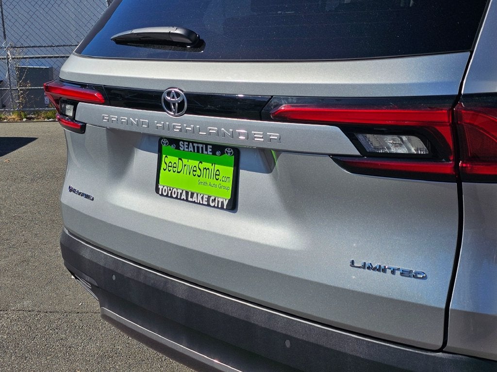 2024 Toyota Grand Highlander Hybrid Limited -AWD
