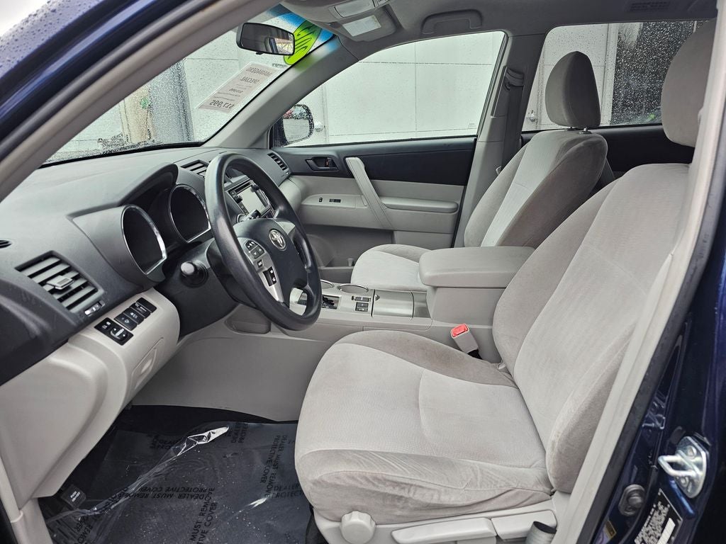 2013 Toyota Highlander Base Plus V6 -AWD