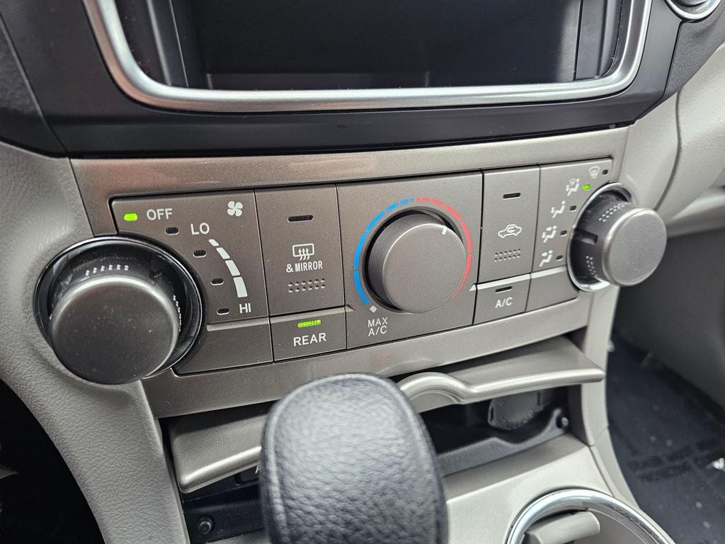 2013 Toyota Highlander Base Plus V6 -AWD