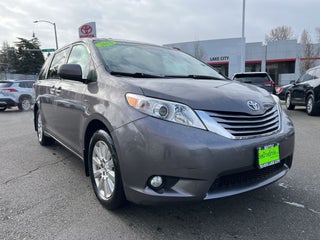 2016 Toyota Sienna XLE 7 Passenger
