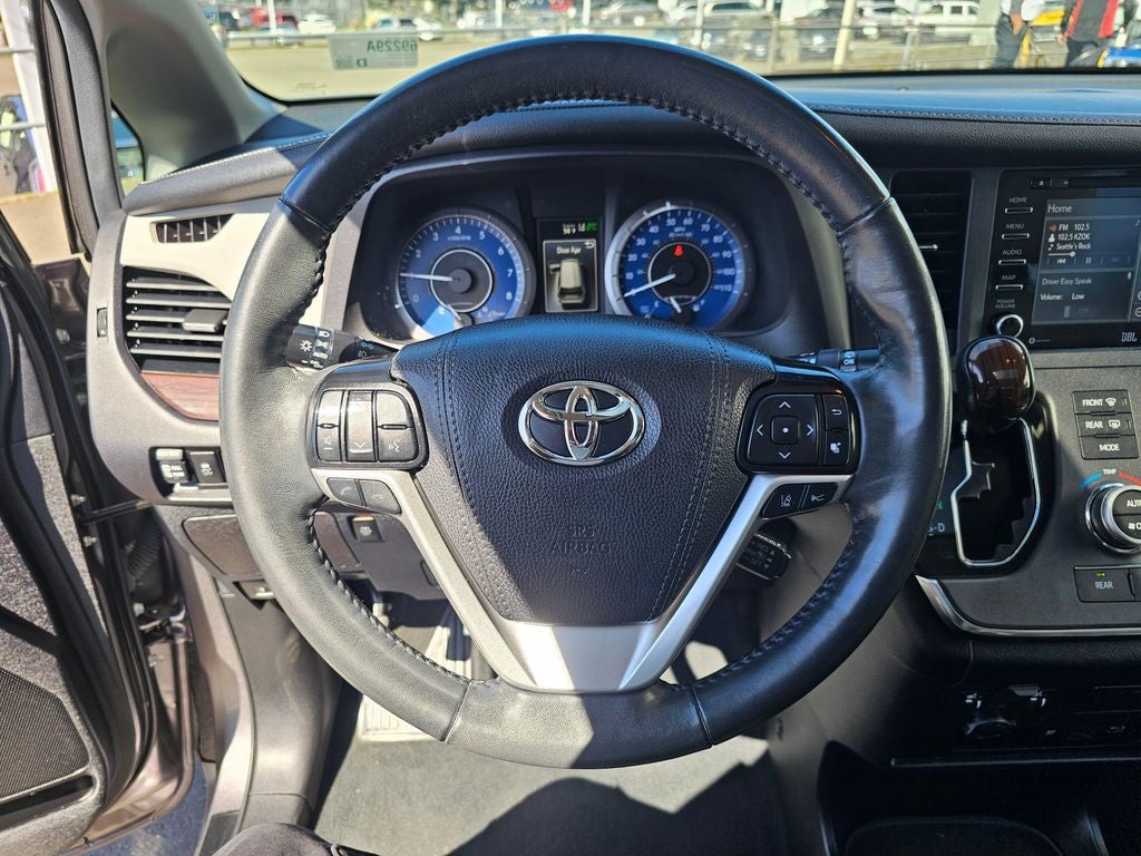 2019 Toyota Sienna Limited Premium 7 Passenger