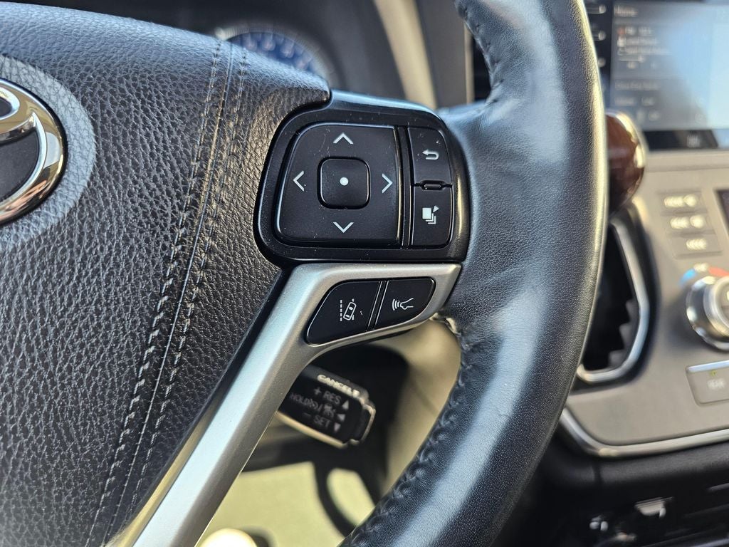 2019 Toyota Sienna Limited Premium 7 Passenger