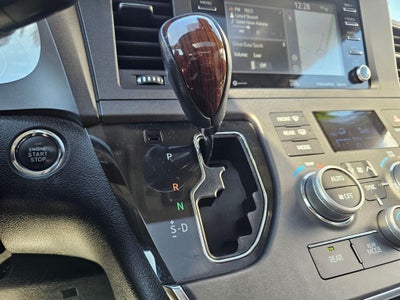 2019 Toyota Sienna Limited Premium 7 Passenger