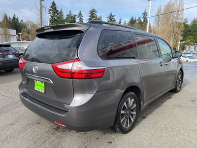 2019 Toyota Sienna Limited Premium 7 Passenger