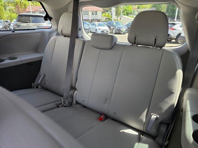 2018 Toyota Sienna XLE 7 Passenger