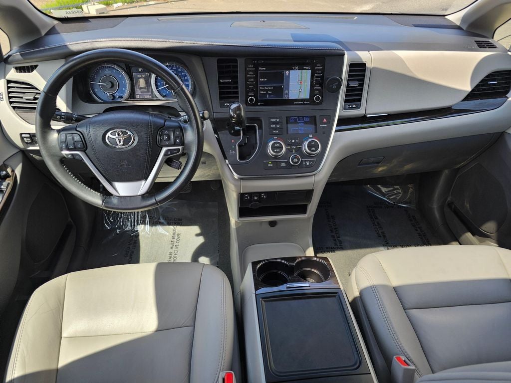 2018 Toyota Sienna XLE 7 Passenger