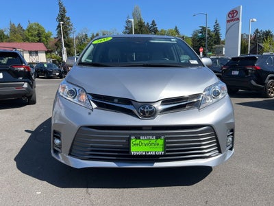 2018 Toyota Sienna XLE-AWD 7 Passenger