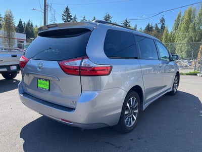 2018 Toyota Sienna XLE-AWD 7 Passenger