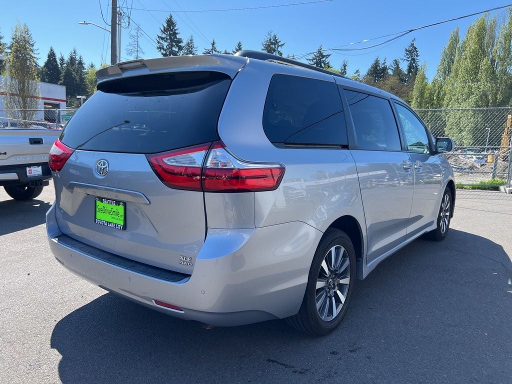 2018 Toyota Sienna XLE-AWD 7 Passenger
