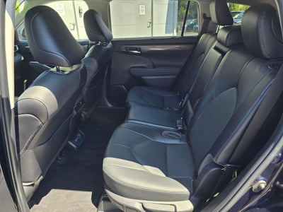 2022 Toyota Highlander Limited