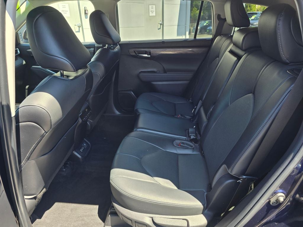 2022 Toyota Highlander Limited