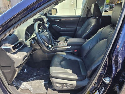 2022 Toyota Highlander Limited