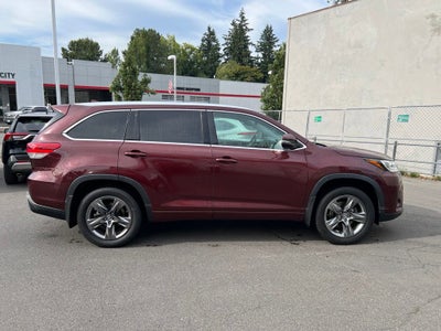 2019 Toyota Highlander Limited Platinum