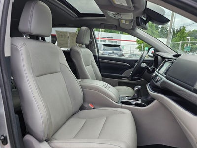 2017 Toyota Highlander Limited -AWD-THIRD ROW SEATING