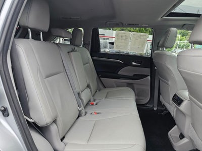 2017 Toyota Highlander Limited -AWD-THIRD ROW SEATING