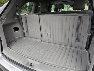 2017 Toyota Highlander Limited -AWD-THIRD ROW SEATING